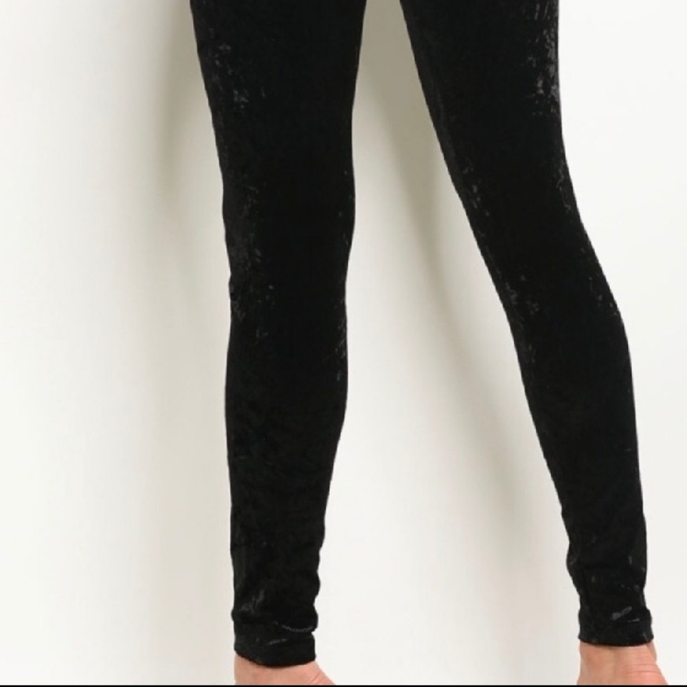 Black Crushed Velvet Leggings💥 Last 1 Final Price - Picture 3 of 3